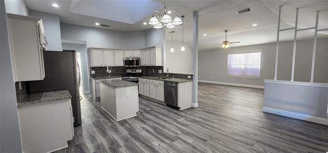 Foto del edificio - 605 Blair Dr