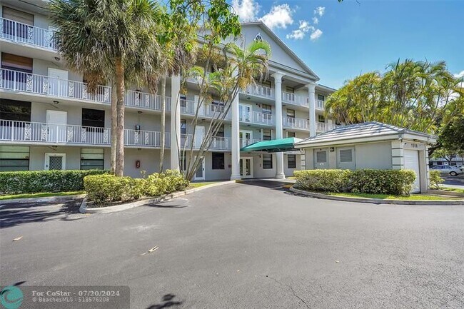 Building Photo - 1506 Whitehall Dr