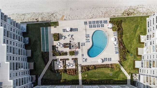 Foto del edificio - 3443 Gulf Shore Blvd N