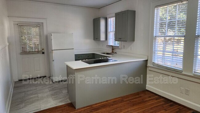 Foto del edificio - 925 Cooper Ave