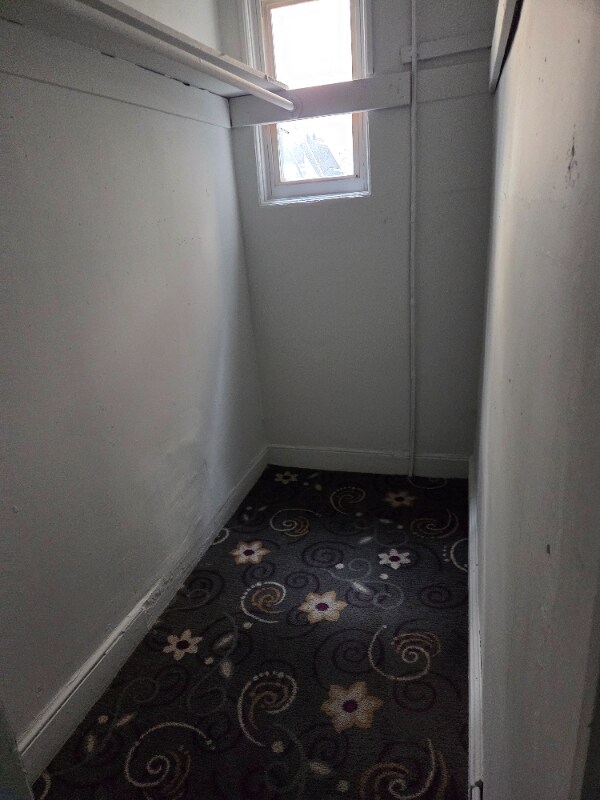 Foto del edificio - 2209 Liberty Heights Ave