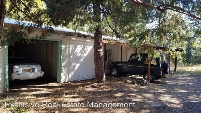 Primary Photo - 11405 Hamaker Mountain Rd