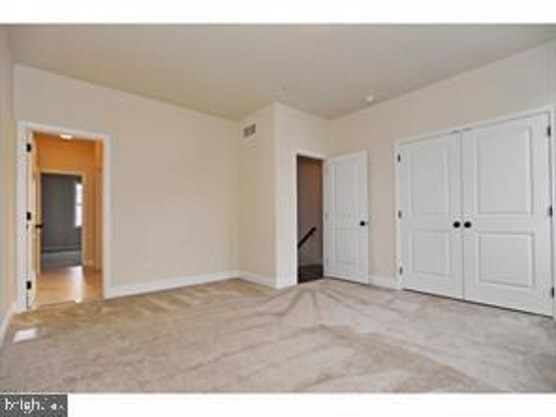 Back Bedroom - 2nd Floor - 137 Kingsley St