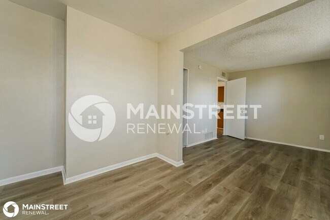 Building Photo - 9430 E Palm Tree Drive, Tucson, AZ 85710