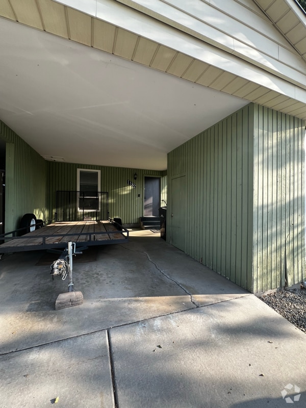 Building Photo - 1182 E 8320 S
