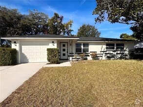 Building Photo - 7521 Bougenville Dr