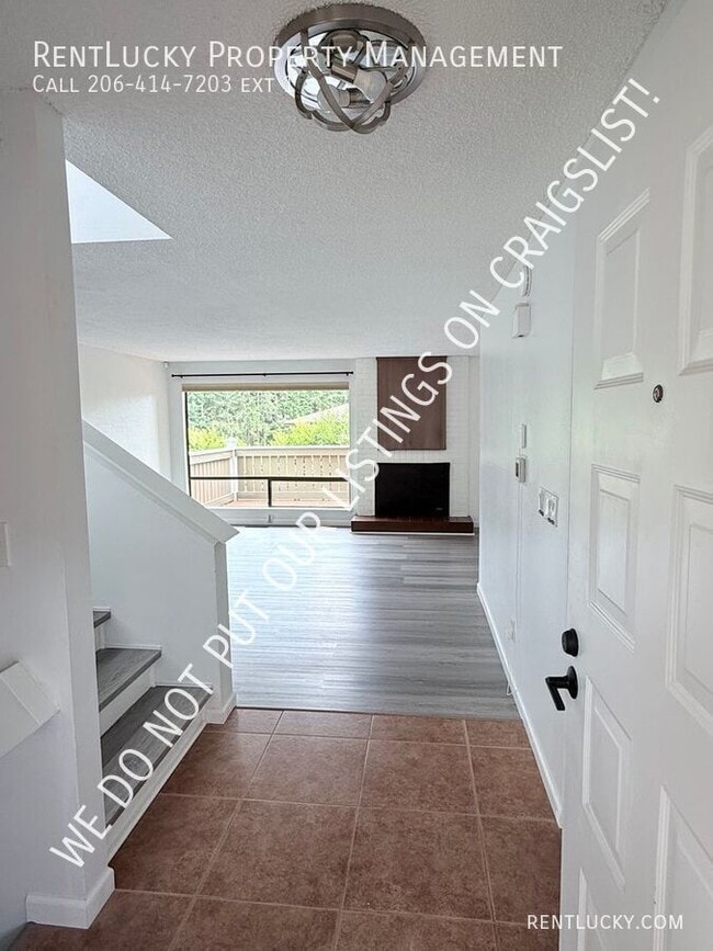 Building Photo - 3221 SW 319th Pl