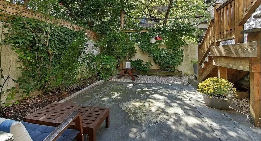 Primary Photo - 86 Garfield Pl