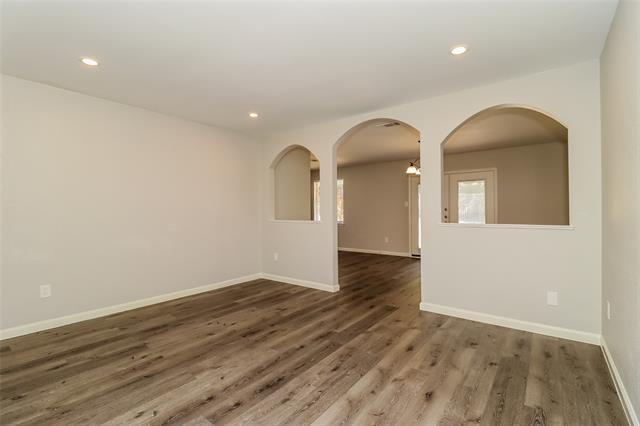 Building Photo - 2205 Marvel Dr