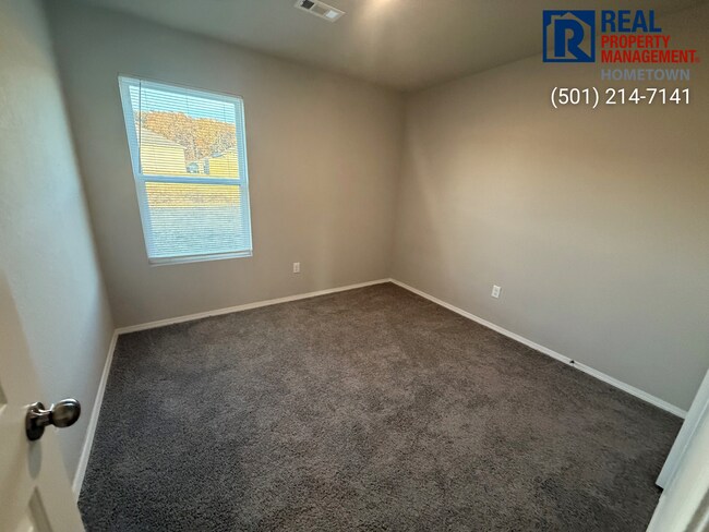 Building Photo - 19 Curly Leaf Ln