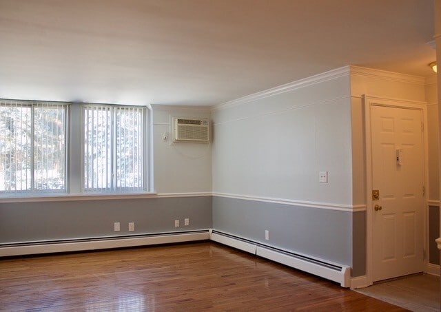 Interior Photo - Perrin Street Apartments