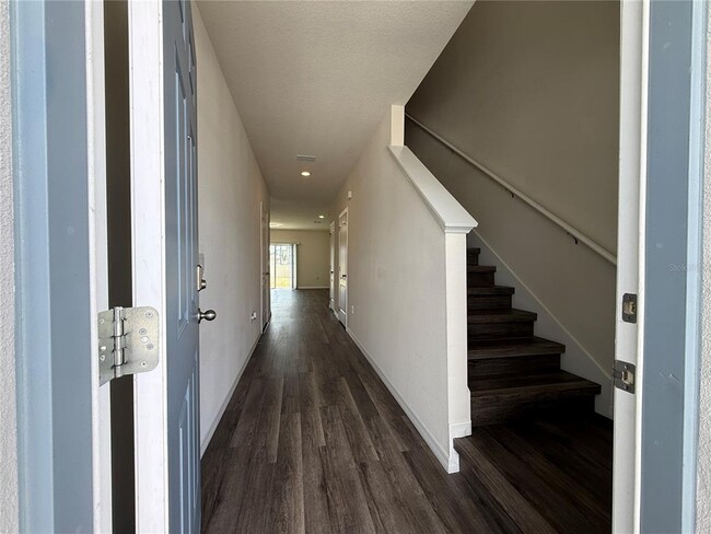 Foto del edificio - 1382 Tallowwood Ln