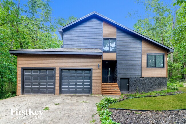 Building Photo - 2668 Royal Oak Ct