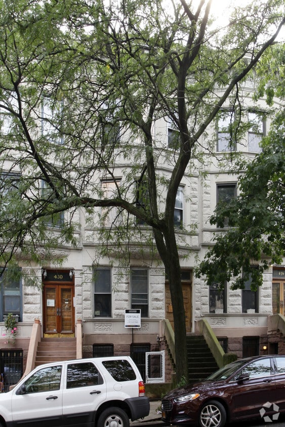 Building Photo - 432 W 162 St