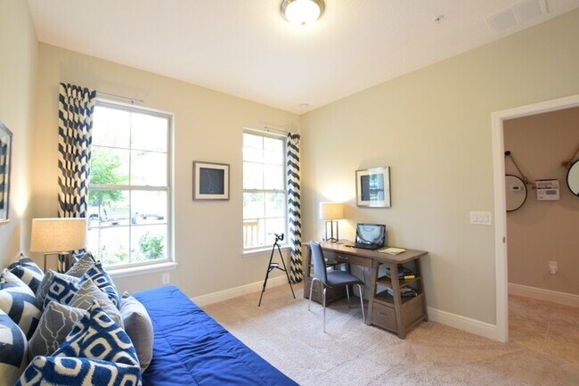 Building Photo - 3317 Messina Dr