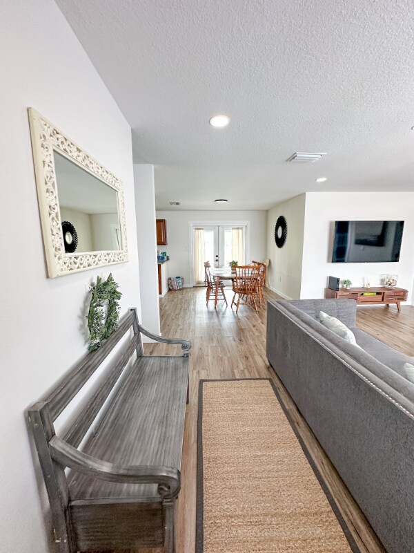 Foto del edificio - 1109 Harbor Blvd