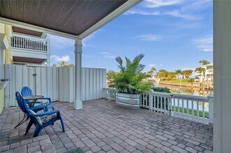 Building Photo - 4728 Beach Dr SE