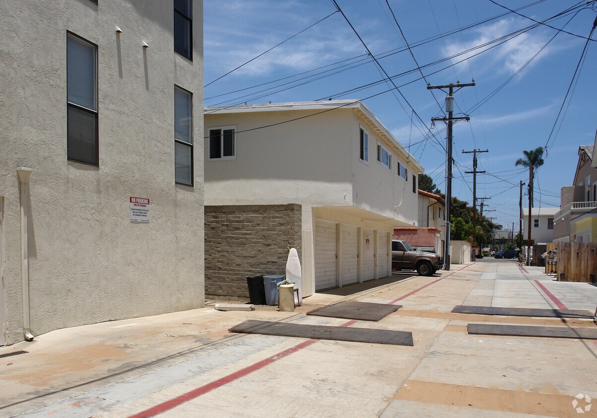 Foto del edificio - 841-855 F Ave