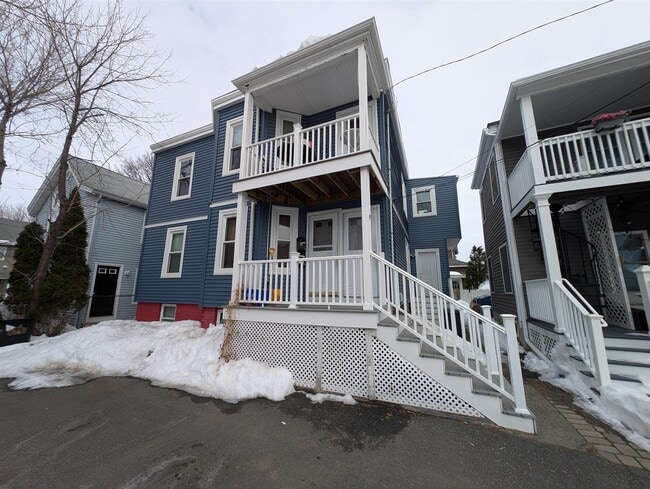 Building Photo - 9 Lowell Ter