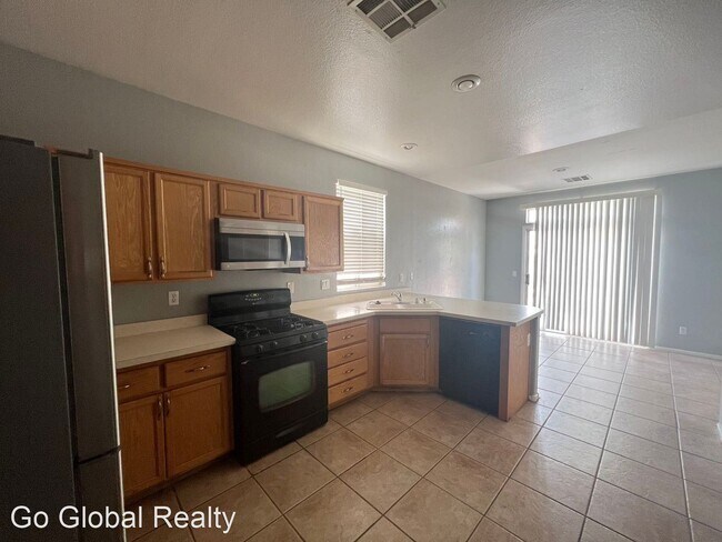 Foto del edificio - 3 br, 2.5 bath House - 1084 Dancing Vines Ave