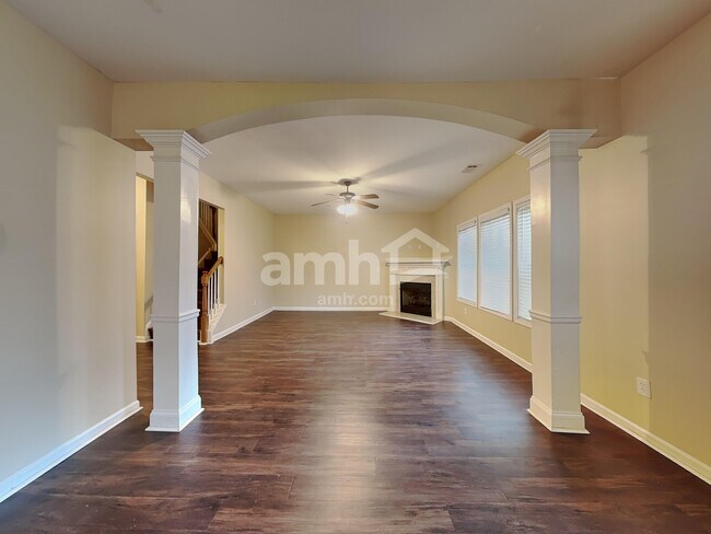 Foto del edificio - 243 Ascott Ln