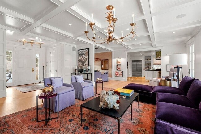 Foto del edificio - 34 Brewster Rd