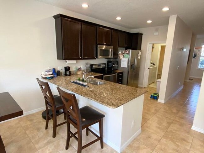 Foto del edificio - 1370 Turnbridge Dr