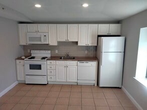 Building Photo - 36 Imlay St