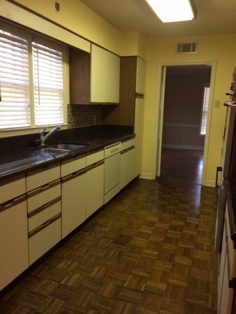 Foto del edificio - 5177 Walnut Grove Rd