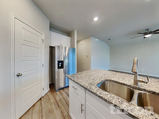 Building Photo - 5803 Zoey Wy