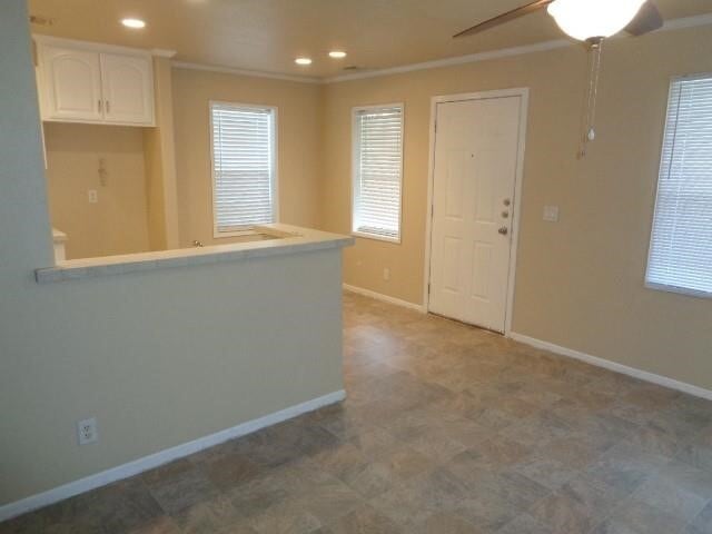 Building Photo - 10002 Sugarvine Ln
