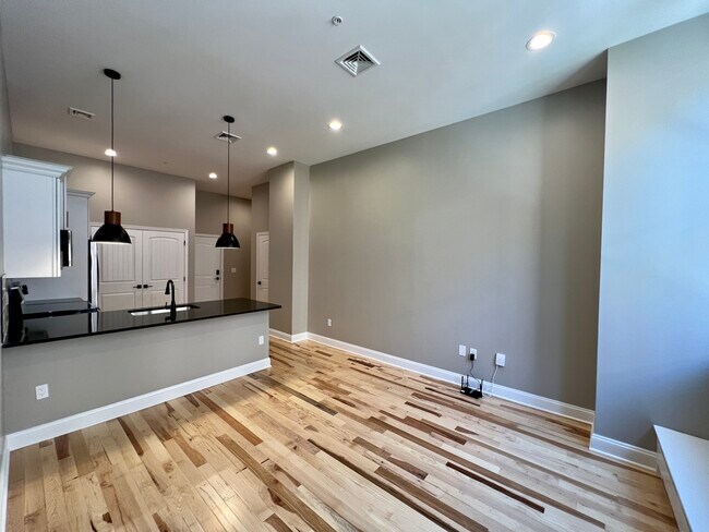 Foto del edificio - 409 Lackawanna Ave