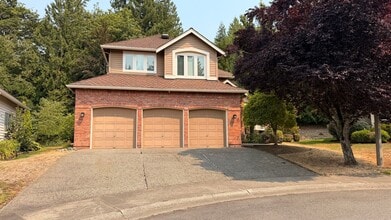 Building Photo - 4504 194th Way NE