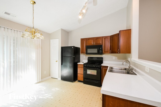 Building Photo - 3604 Cedar Pine Pl