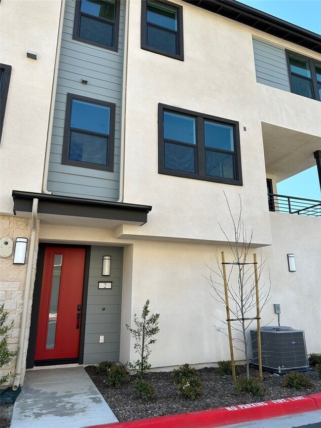 Primary Photo - 2957 W Lincoln Ave