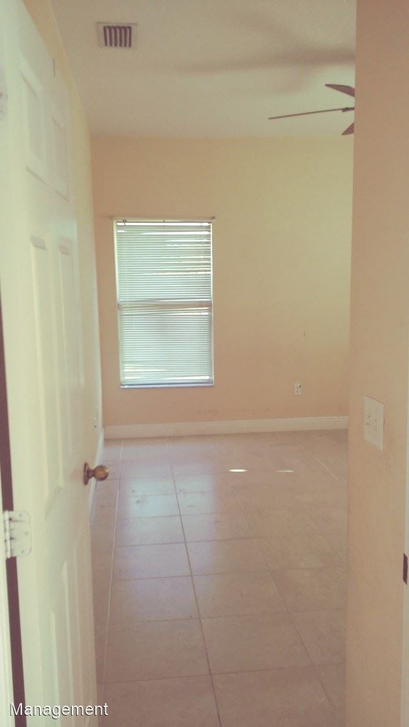 Foto del edificio - 4 br, 2.5 bath House - 413 Jourferie Road
