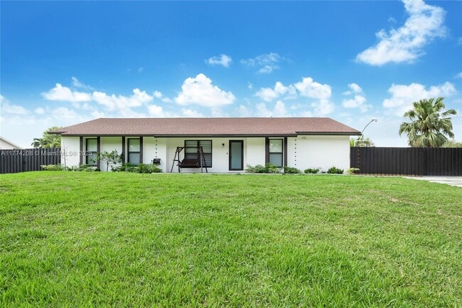 Building Photo - 8840 SW 181st Terrace