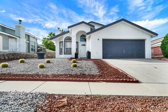 Building Photo - 7212 Westover Dr