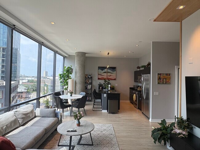 Foto del edificio - 860 W Blackhawk St