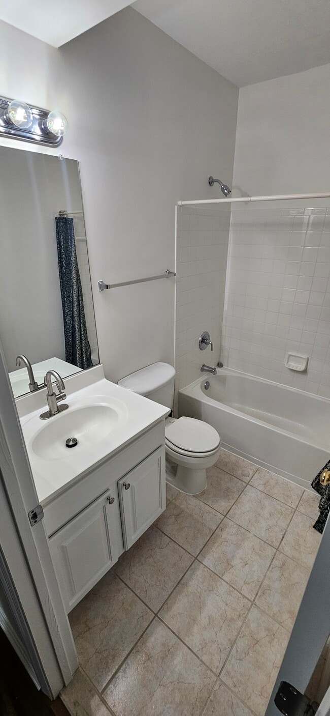 Building Photo - 7156 Pennys Town Ct