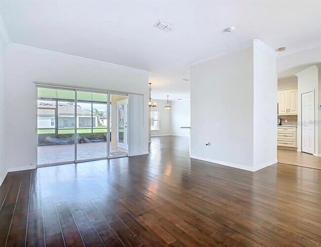 Foto del edificio - 3612 Northwoods Dr