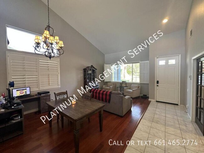 Foto del edificio - 7345 Sunnyslope Dr