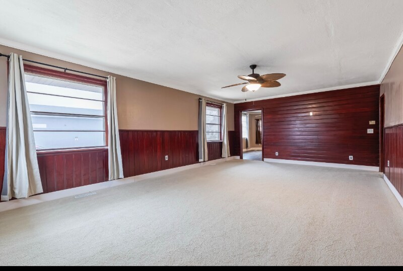 Building Photo - 2934 Avenue B