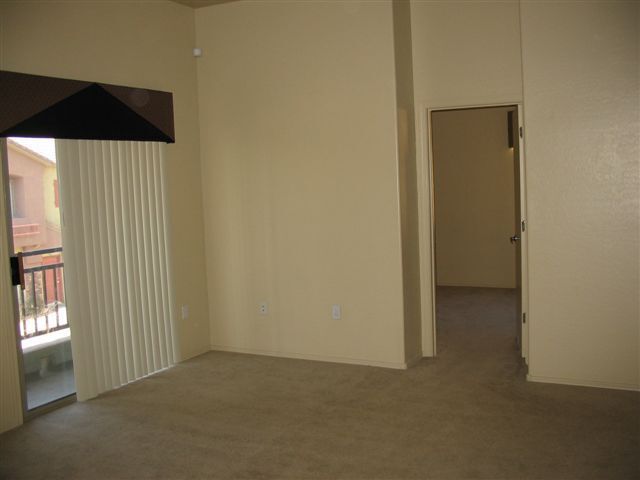 Building Photo - 2024 S Baldwin