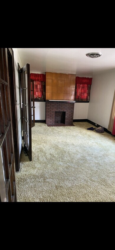 Building Photo - 502 Green Street