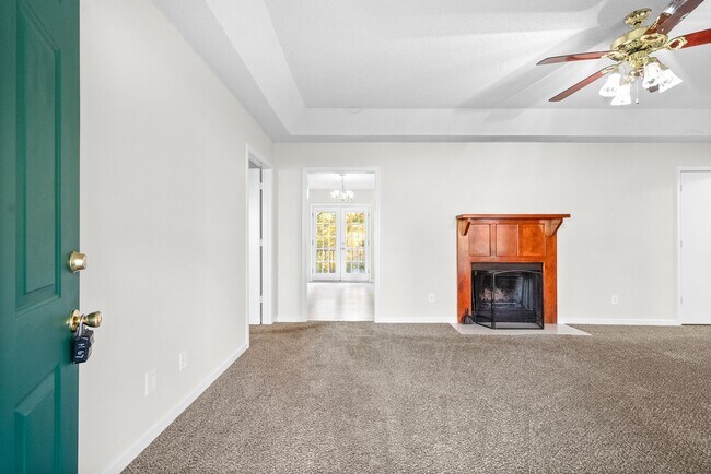 Foto del edificio - 183 Whitehall Dr