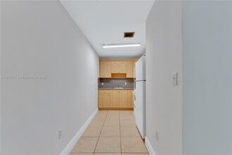 Building Photo - 2185 NW 16th Terrace