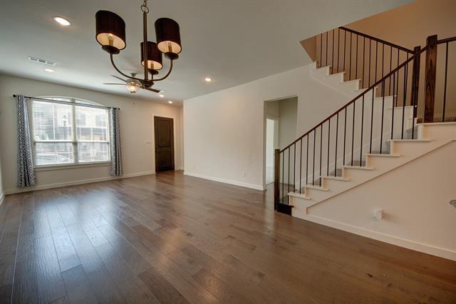 Foto del edificio - 1174 Lake City Ave