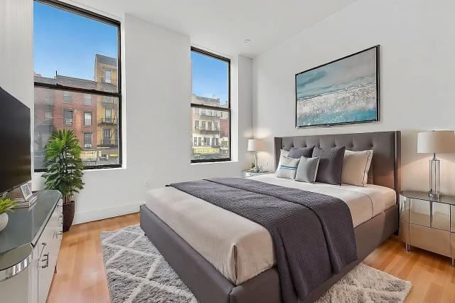 Building Photo - 3 bedroom in New York NY 10002