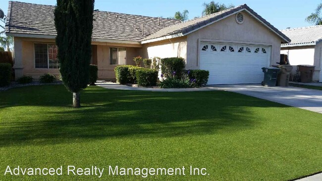 Foto del edificio - 4 br, 2 bath House - 4205 Downpatrick Ct.